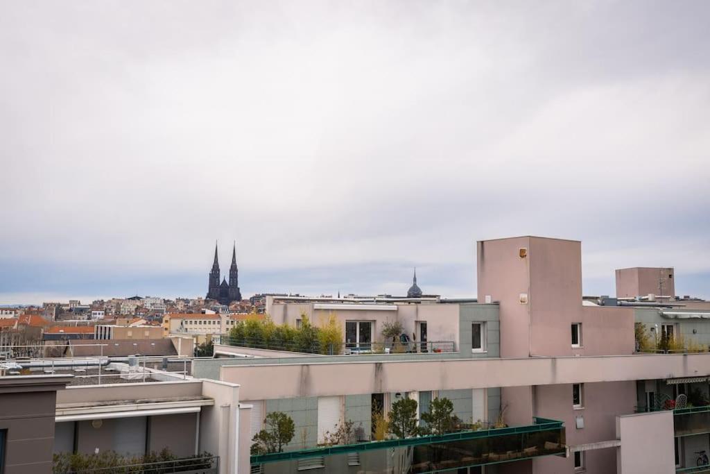 Amadeo Vue Panoramique Cathedrale